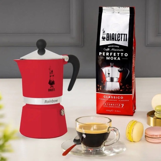 Bialetti Moka Pot Rainbow Kırmızı 6 Cups Bialetti Moka Pot Rainbow Kırmızı 6 Cups – orijinal Bialetti moka pot